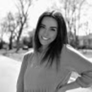 Meet your Posher, Leanna